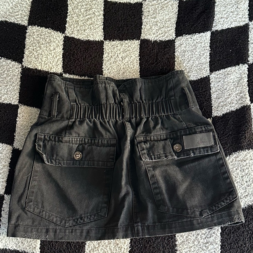LF Mini Skirt